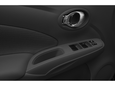 2015 Nissan Versa 1.6 S Plus