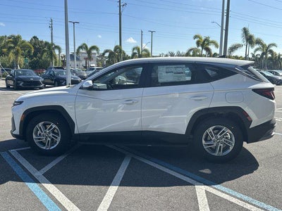 2026 Hyundai TUCSON SE FWD