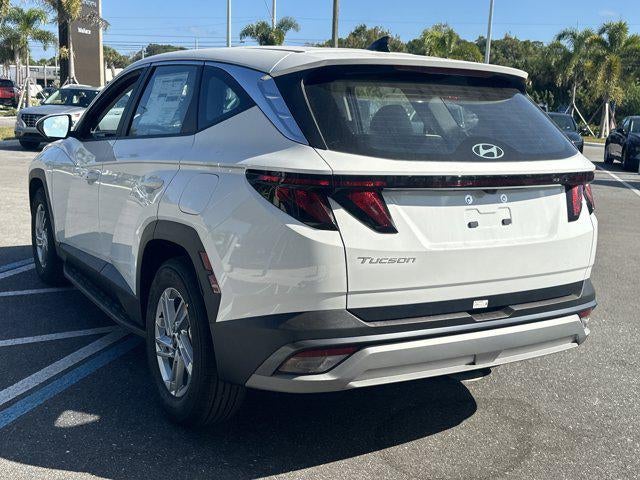 2026 Hyundai TUCSON SE FWD