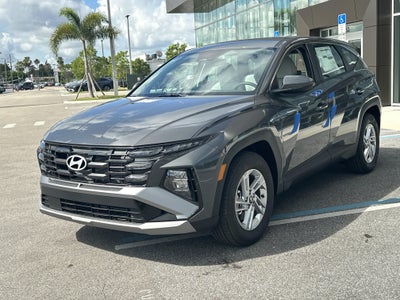 2026 Hyundai TUCSON SE FWD