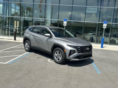 2026 Hyundai TUCSON SE FWD
