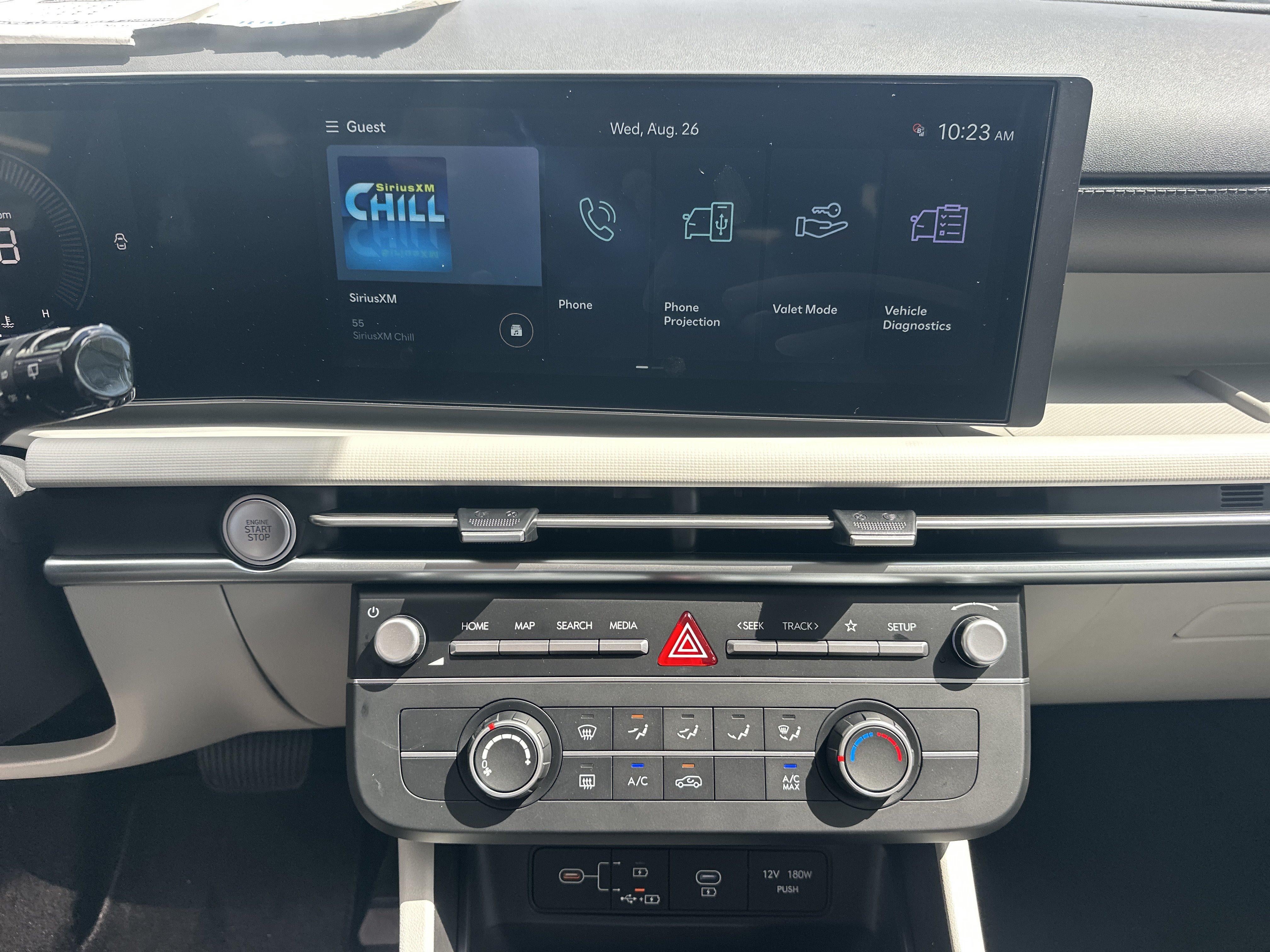 2026 Hyundai TUCSON SE FWD