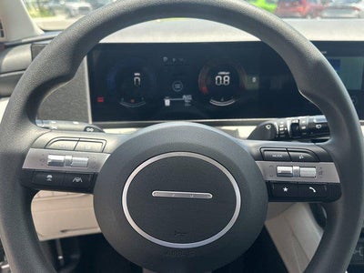 2025 Hyundai TUCSON SE FWD