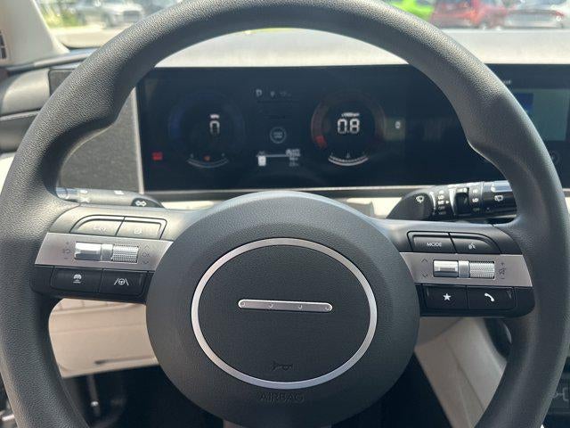 2025 Hyundai TUCSON SE FWD