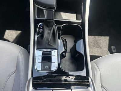 2025 Hyundai TUCSON SE FWD