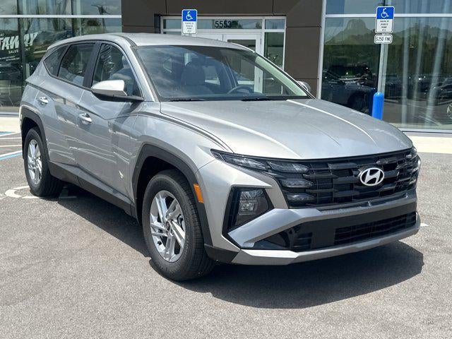 2025 Hyundai TUCSON SE FWD