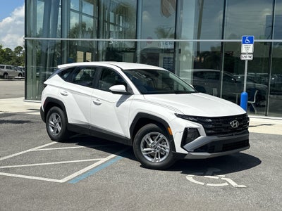 2026 Hyundai TUCSON SE FWD