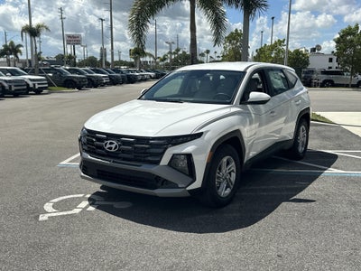 2026 Hyundai TUCSON SE FWD