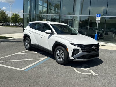 2026 Hyundai TUCSON SE FWD