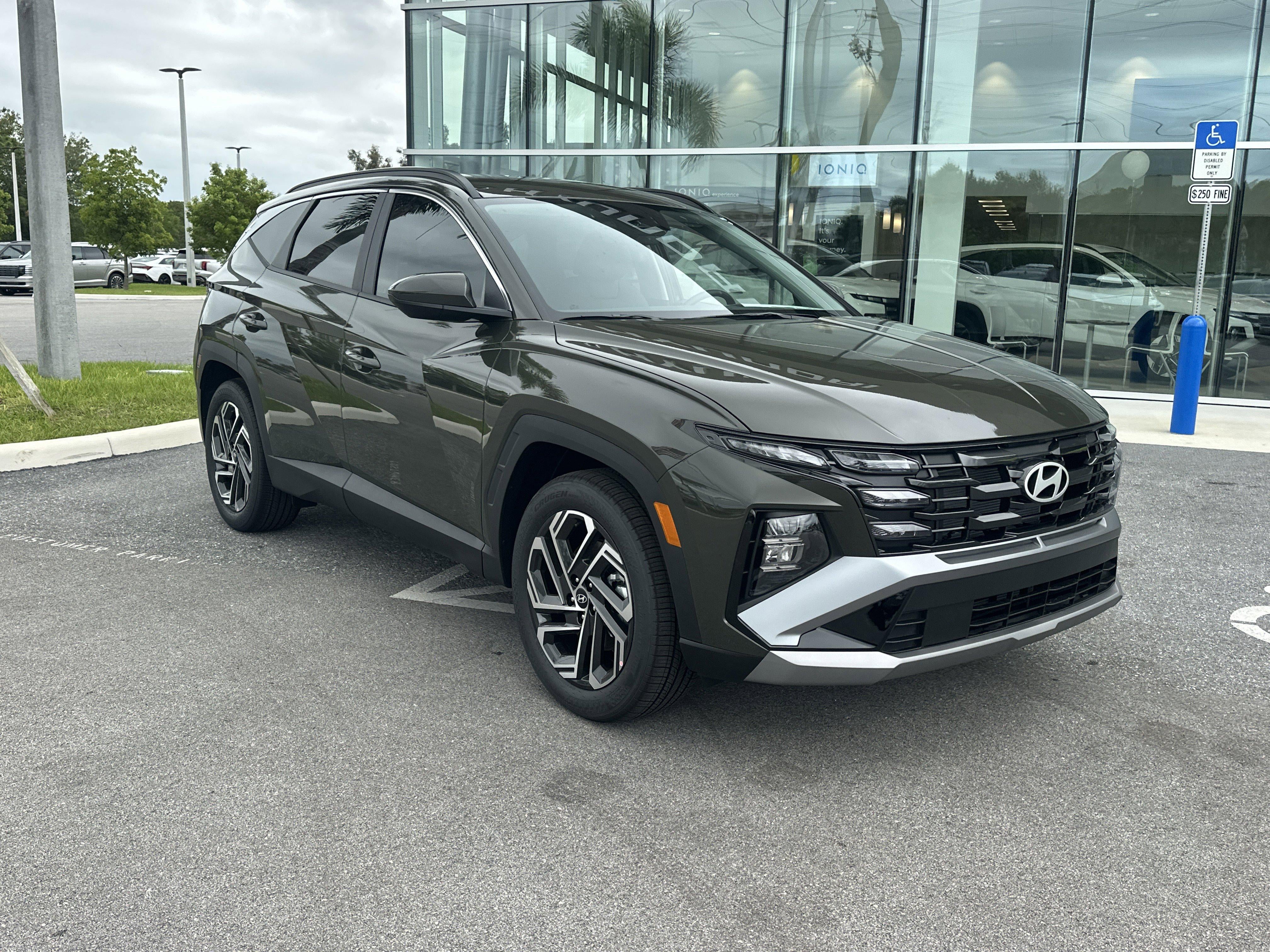 2026 Hyundai TUCSON SEL FWD