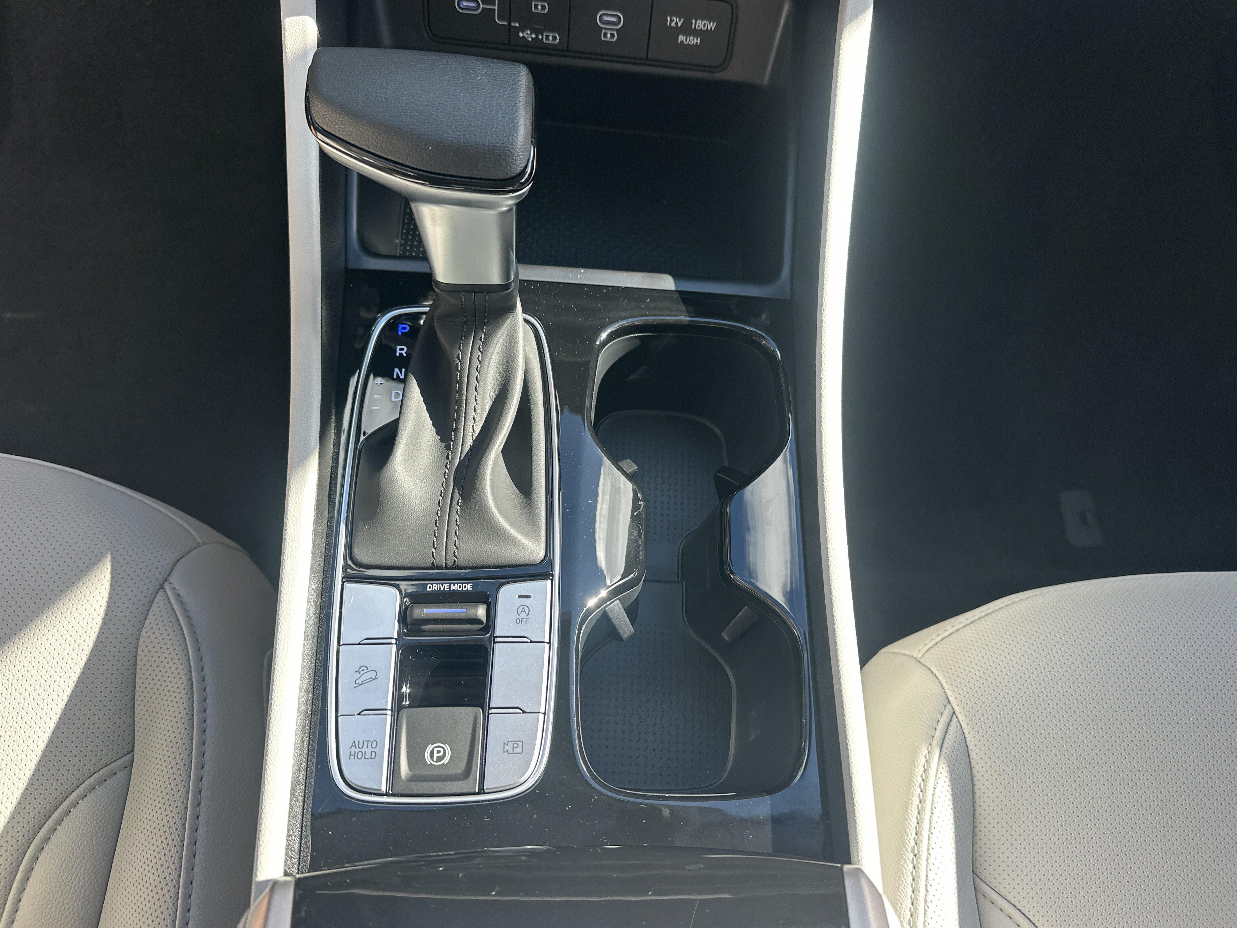 2026 Hyundai TUCSON SEL Plus FWD
