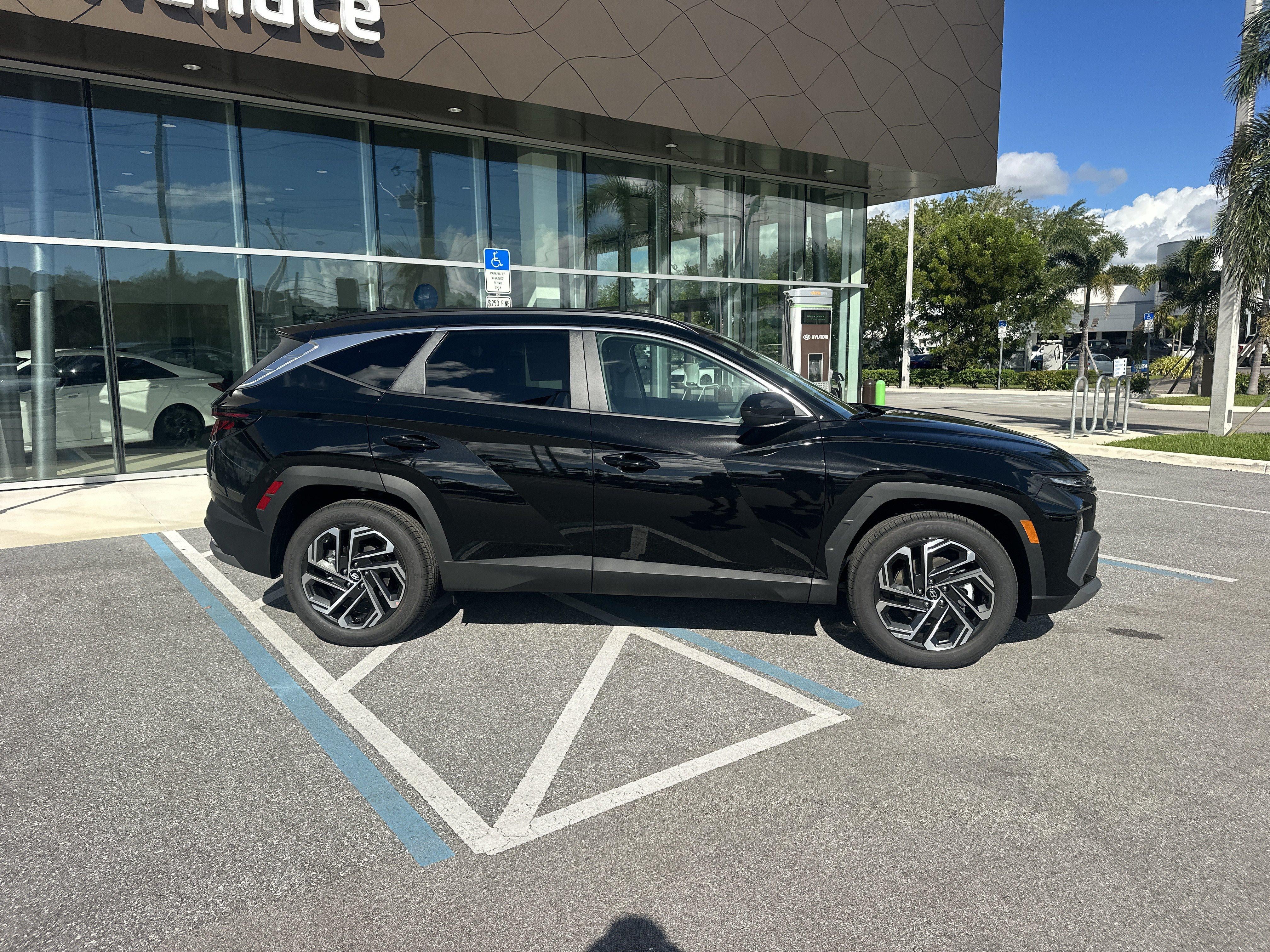 2026 Hyundai TUCSON SEL Plus FWD