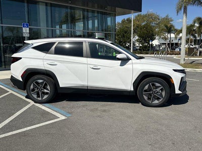 2026 Hyundai TUCSON SEL FWD