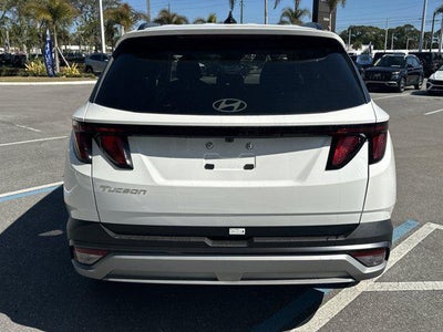 2026 Hyundai TUCSON SEL FWD