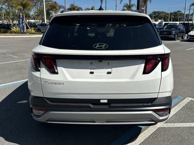 2026 Hyundai TUCSON SEL FWD