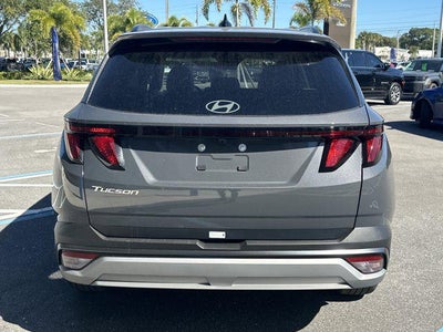 2026 Hyundai TUCSON SEL FWD