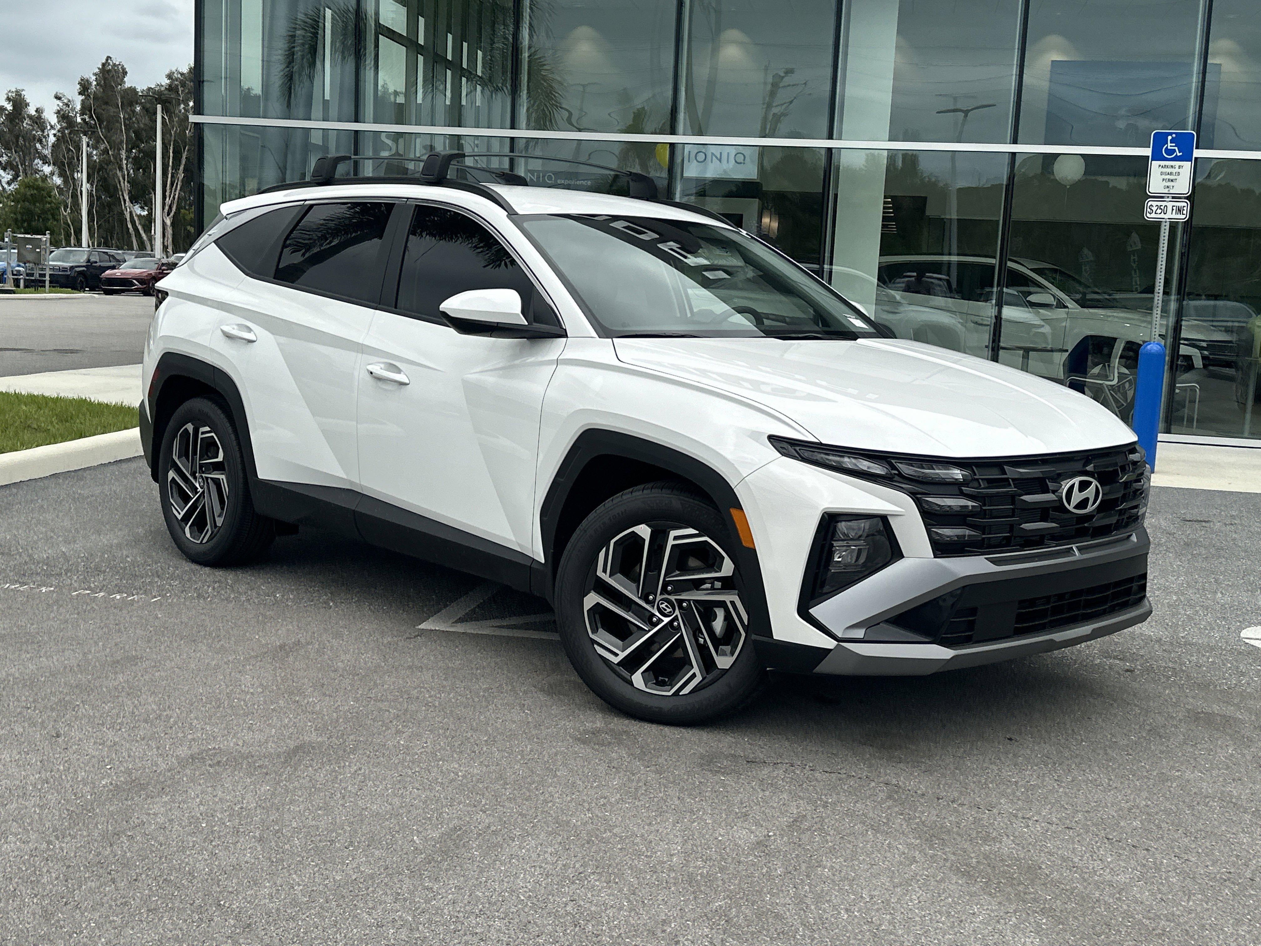 2026 Hyundai TUCSON SEL FWD