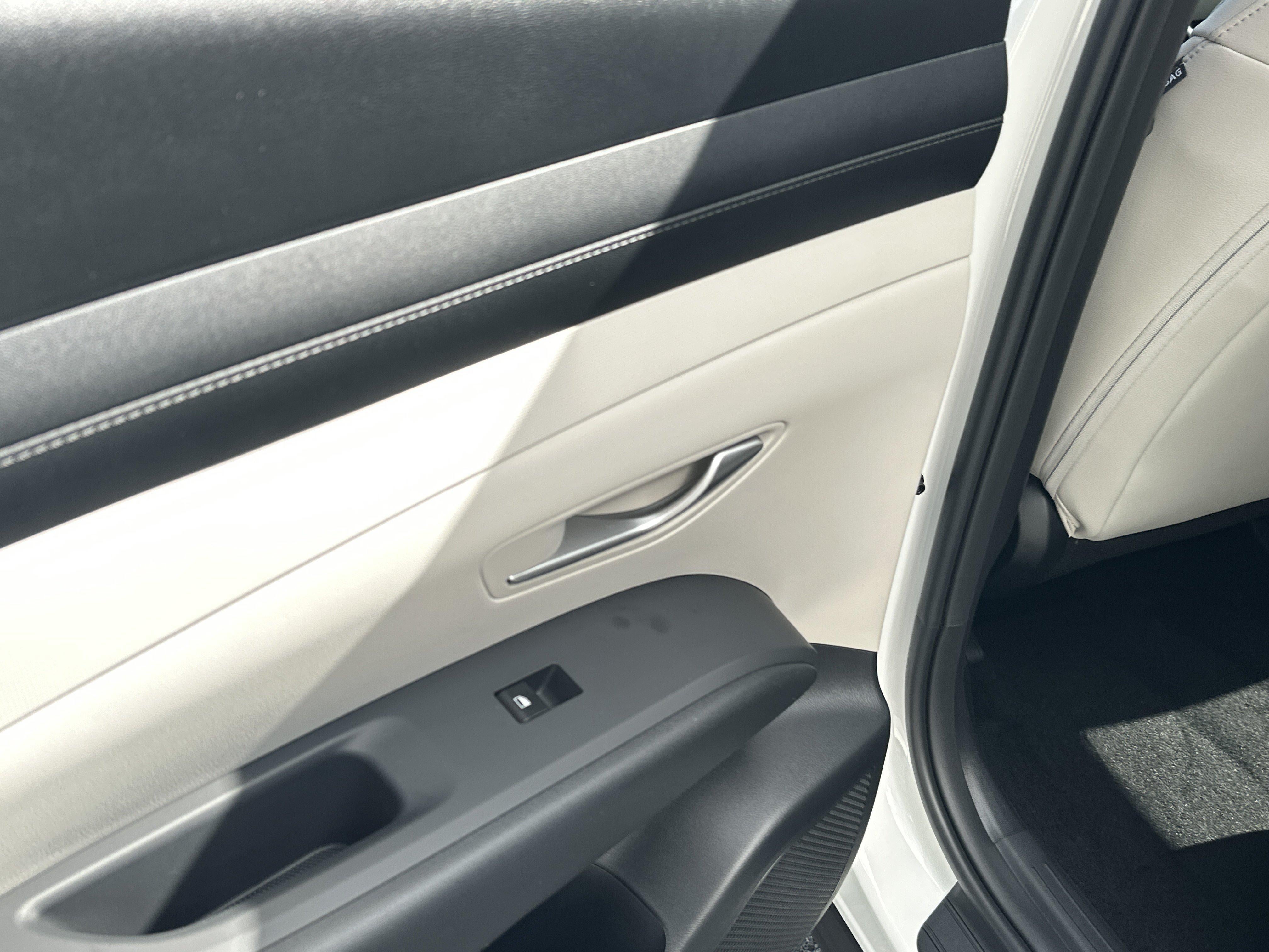2026 Hyundai TUCSON SEL Plus FWD