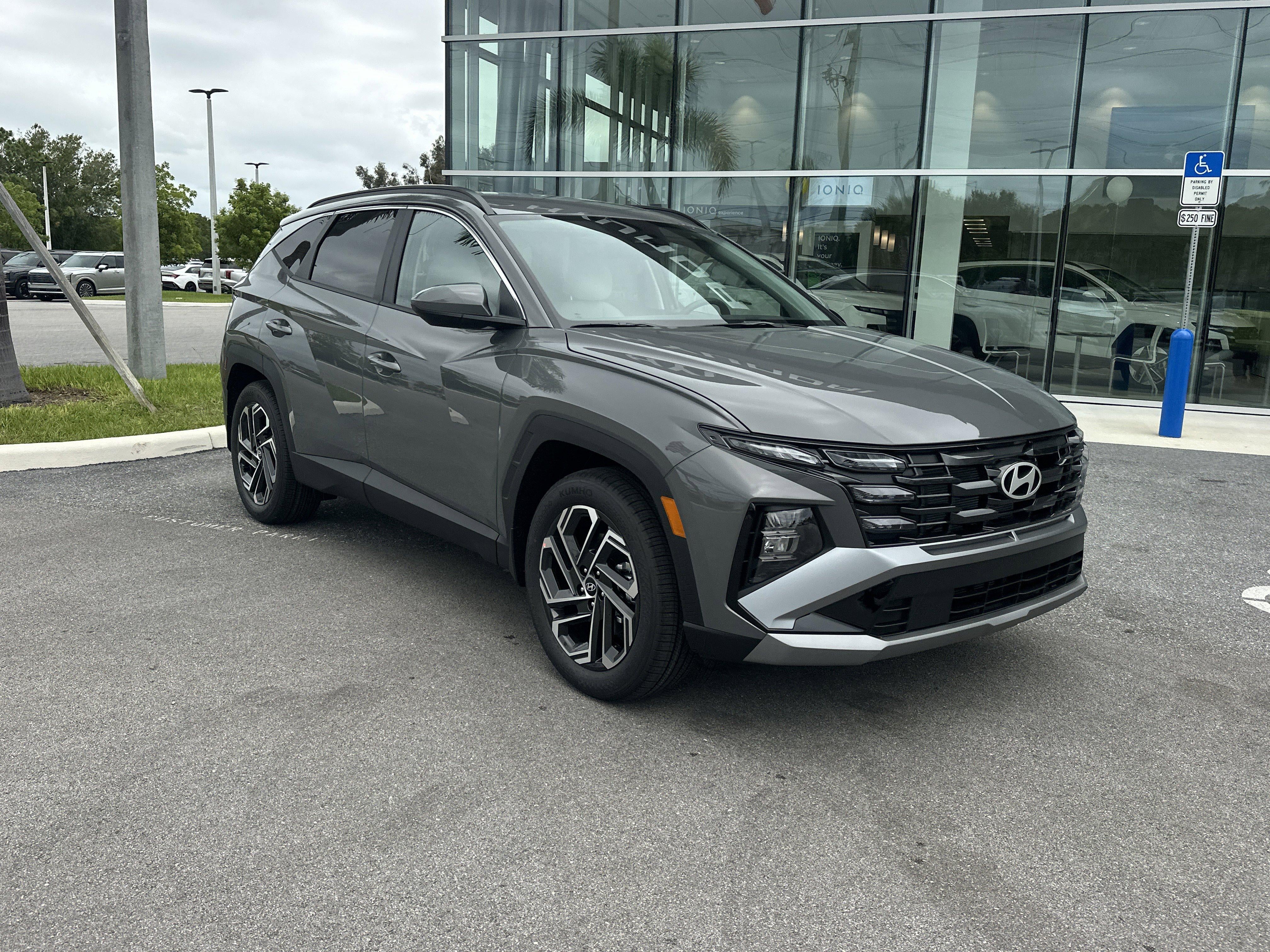 2026 Hyundai TUCSON SEL FWD