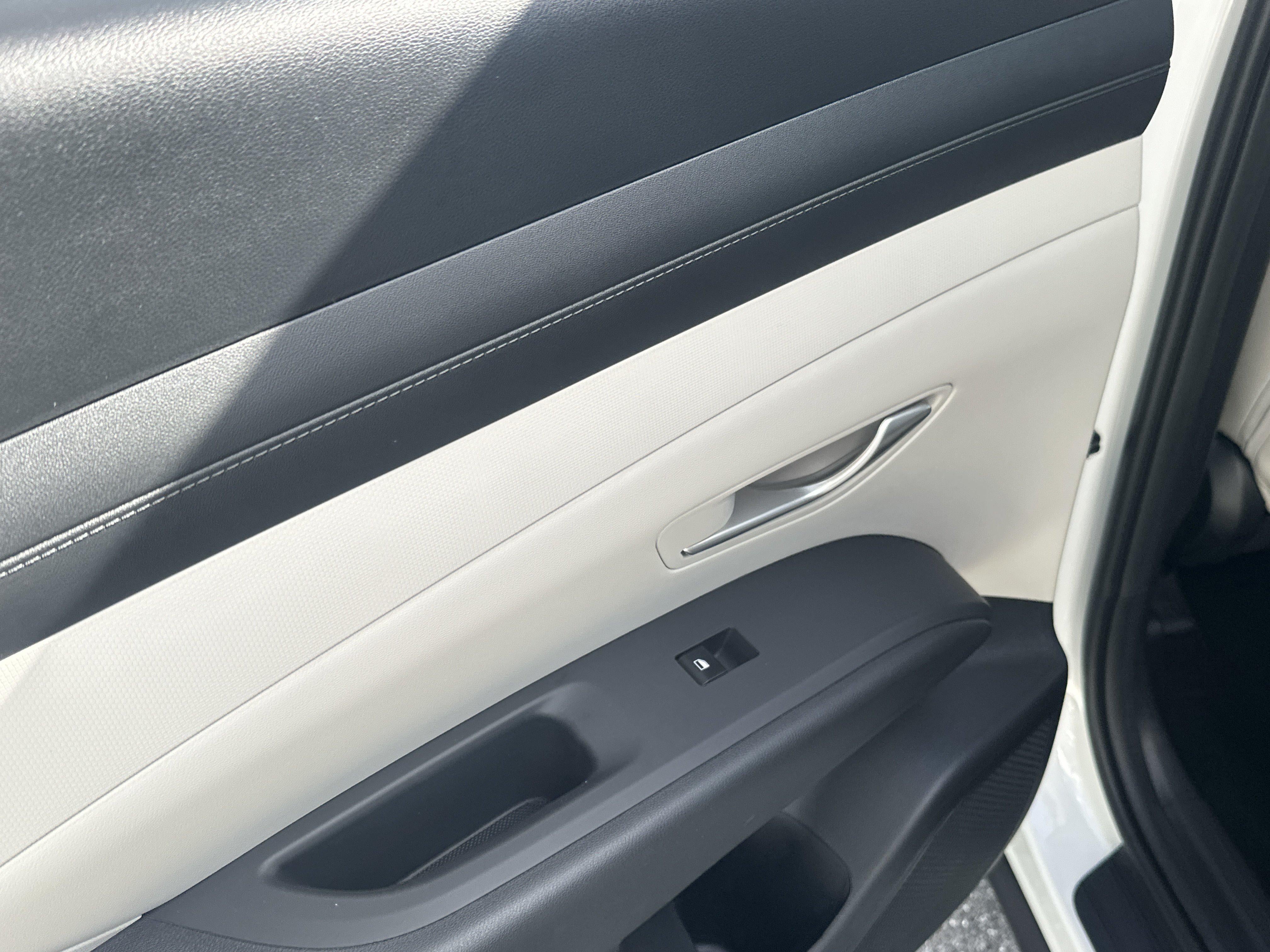 2026 Hyundai TUCSON SEL Plus FWD