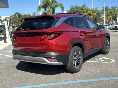 2026 Hyundai TUCSON SEL FWD
