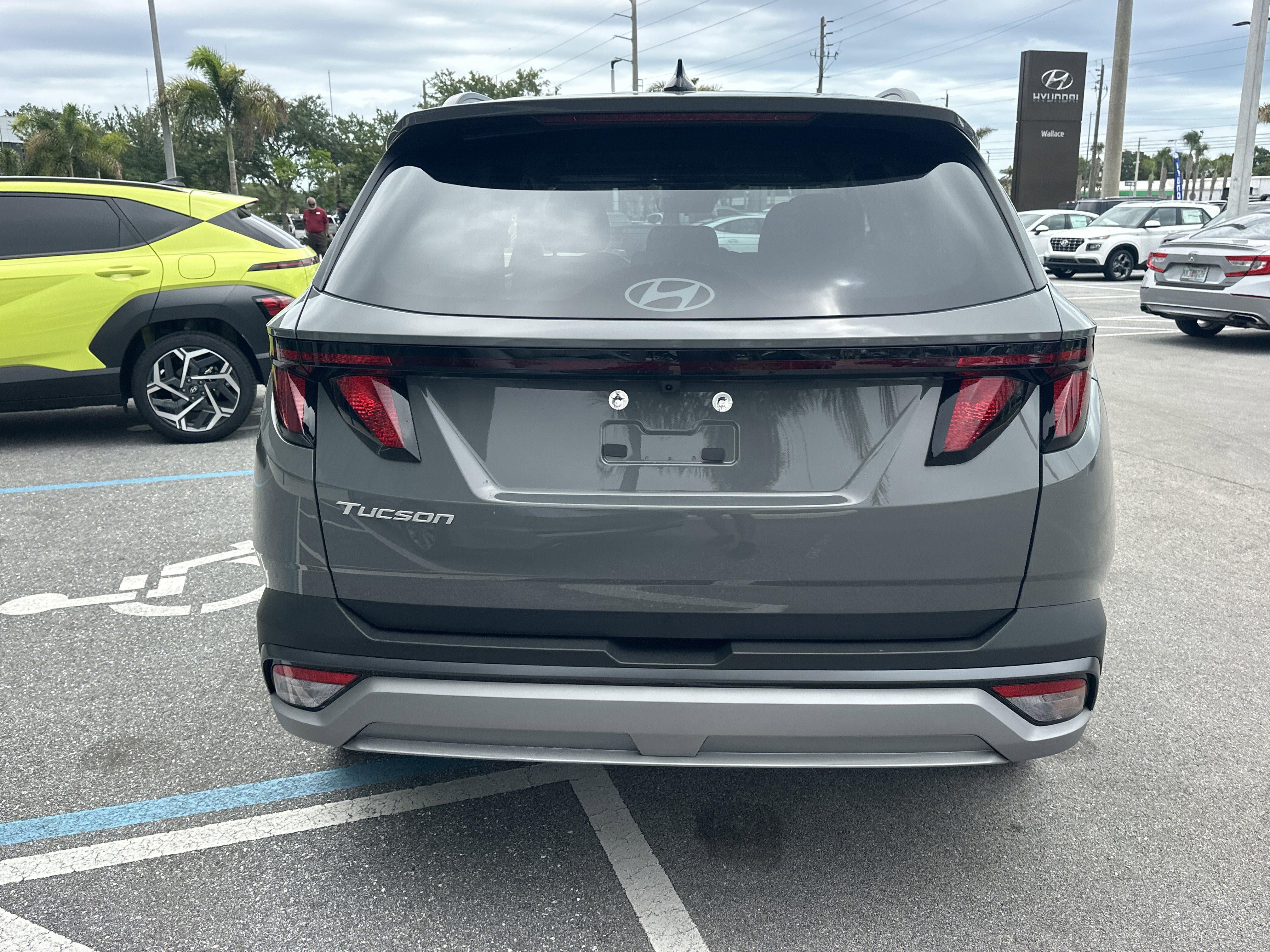 2026 Hyundai TUCSON SEL FWD