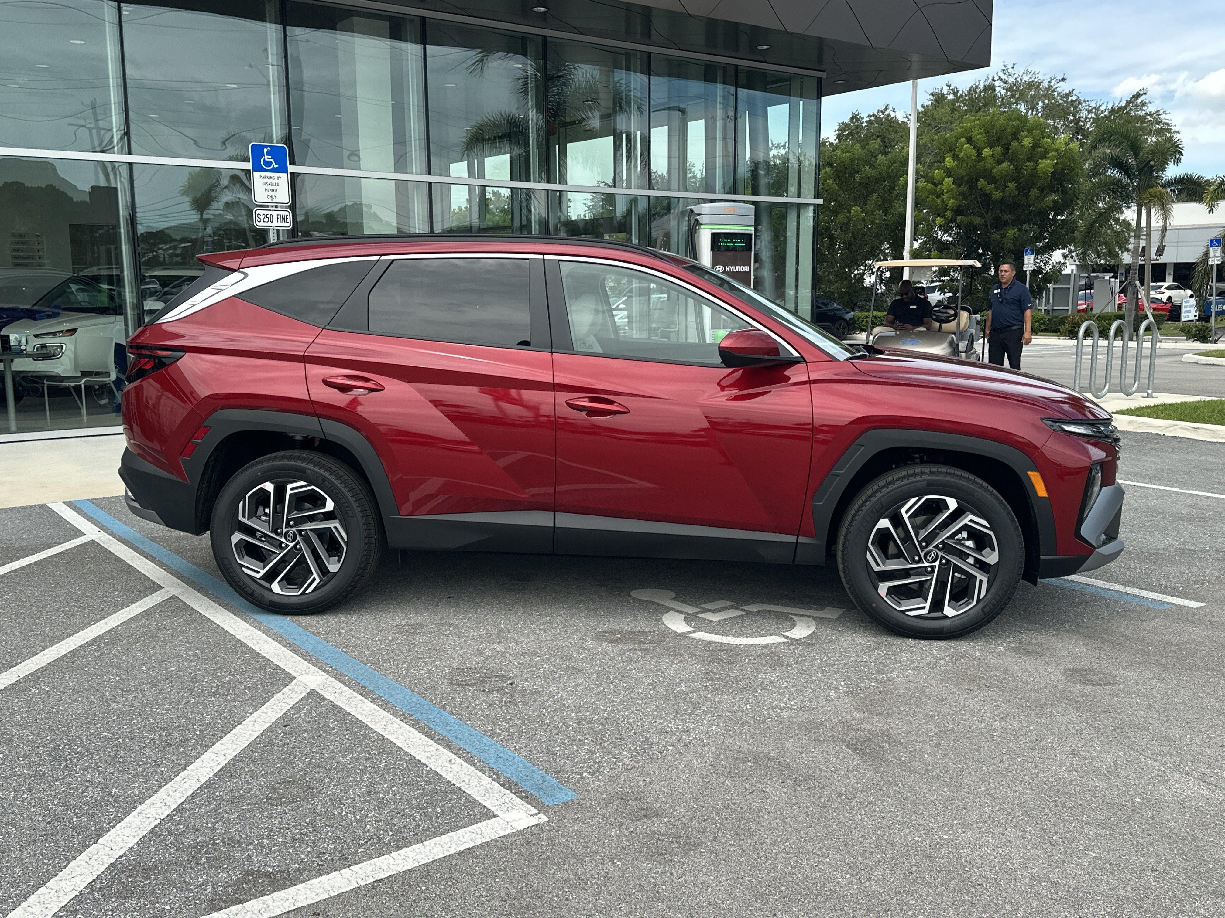 2026 Hyundai TUCSON SEL Plus AWD