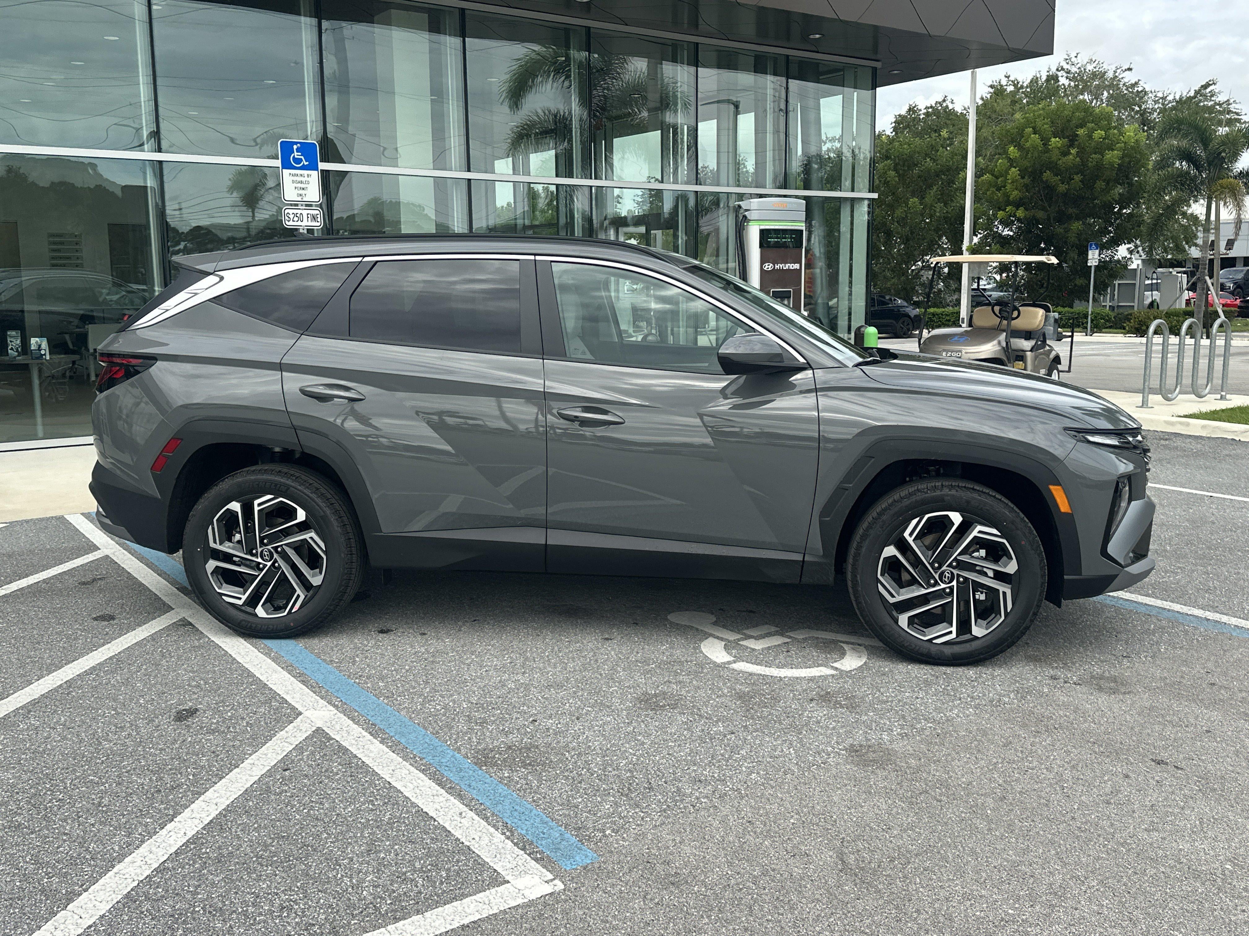 2026 Hyundai TUCSON SEL Plus AWD