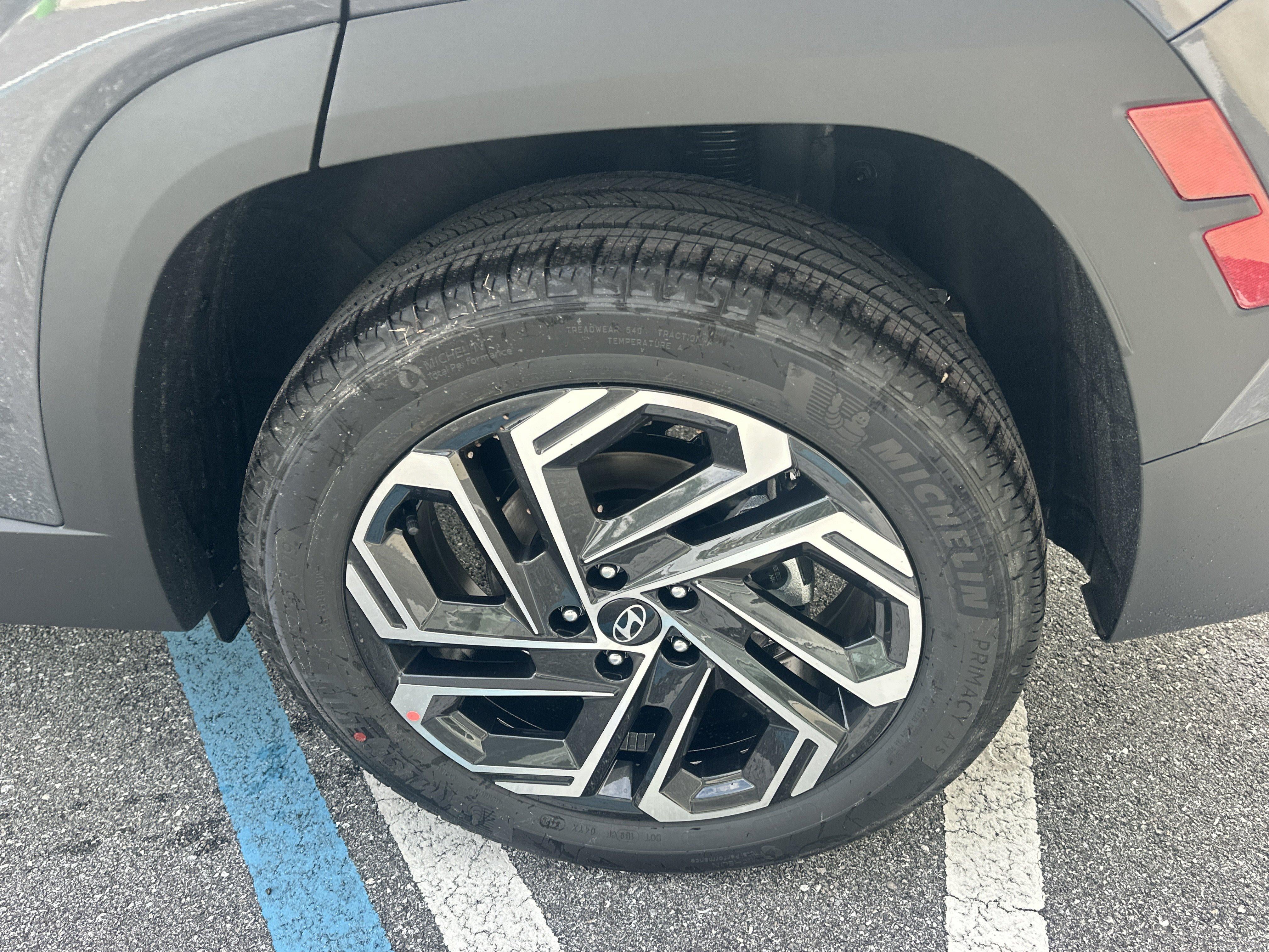 2026 Hyundai TUCSON SEL Plus AWD