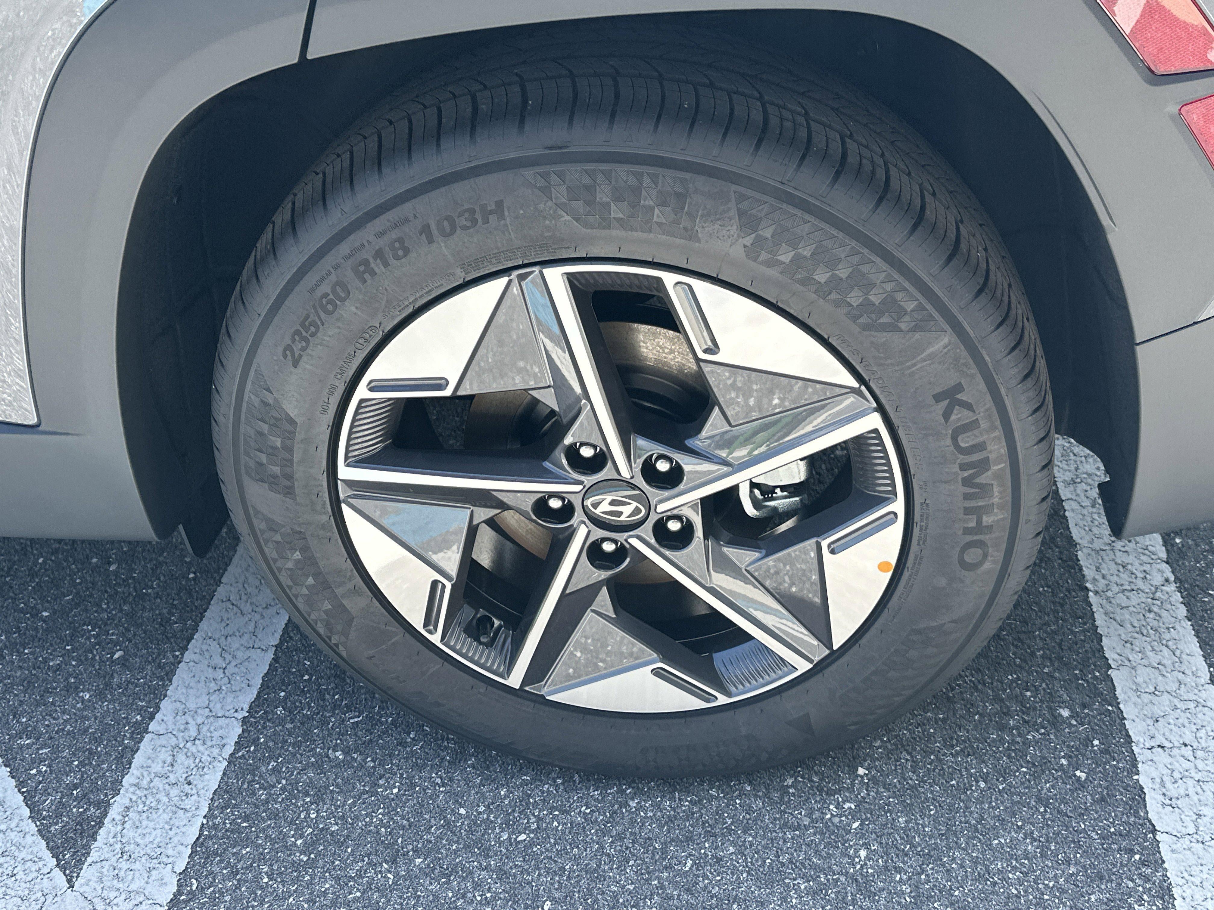 2026 Hyundai TUCSON SEL Premium FWD