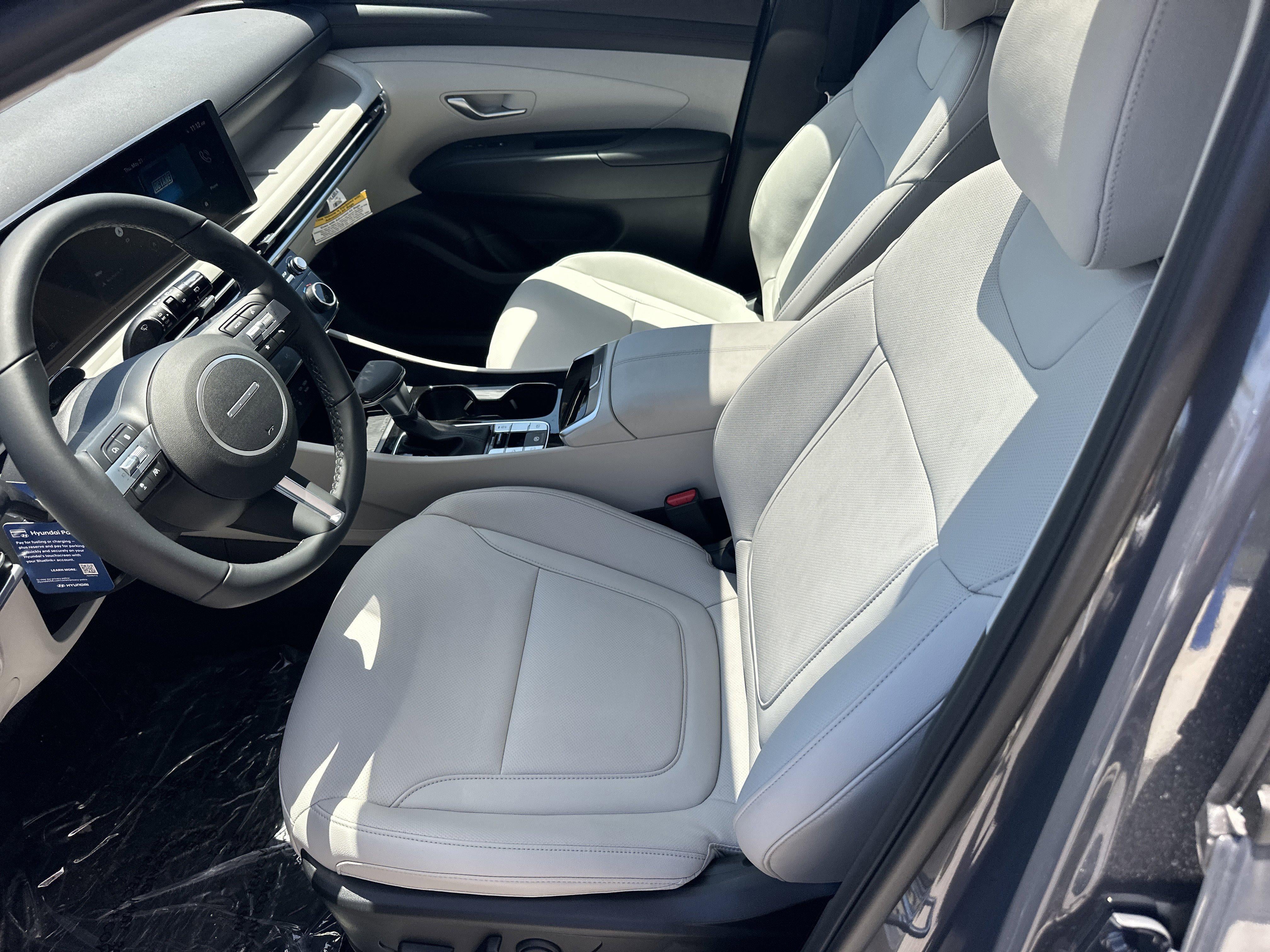 2026 Hyundai TUCSON SEL Premium FWD