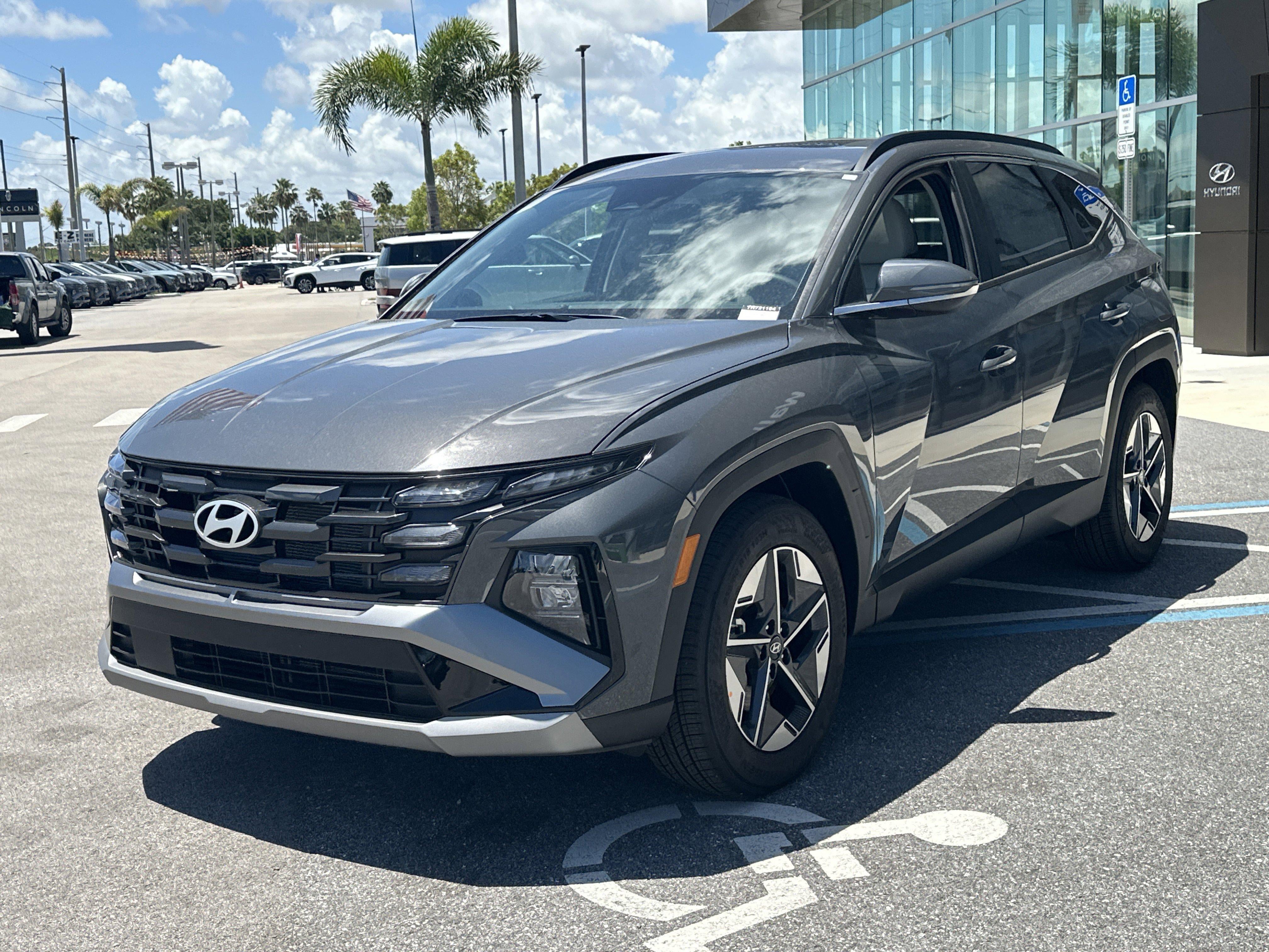 2026 Hyundai TUCSON SEL Premium FWD