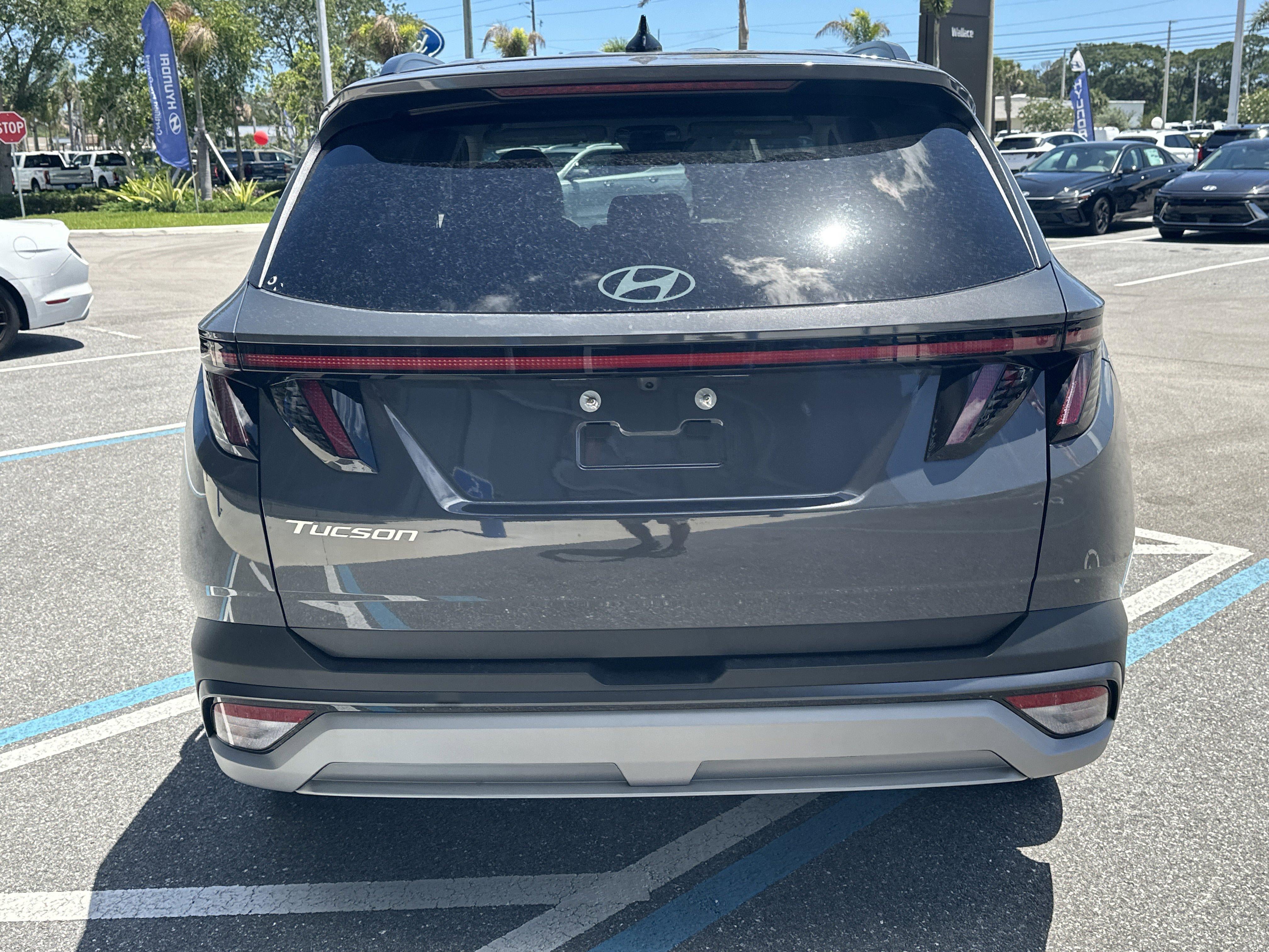 2026 Hyundai TUCSON SEL Premium FWD