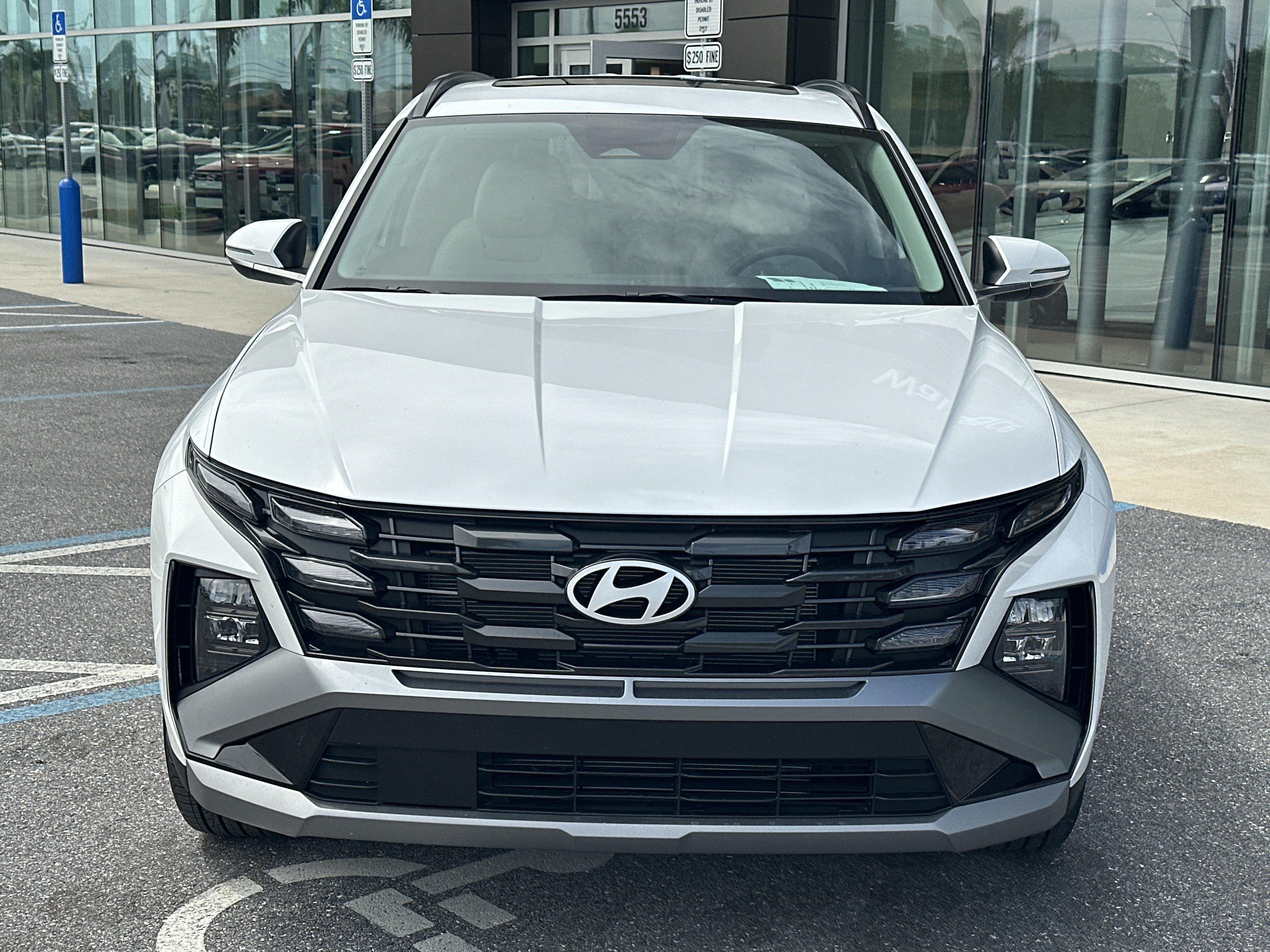 2026 Hyundai TUCSON SEL Premium FWD
