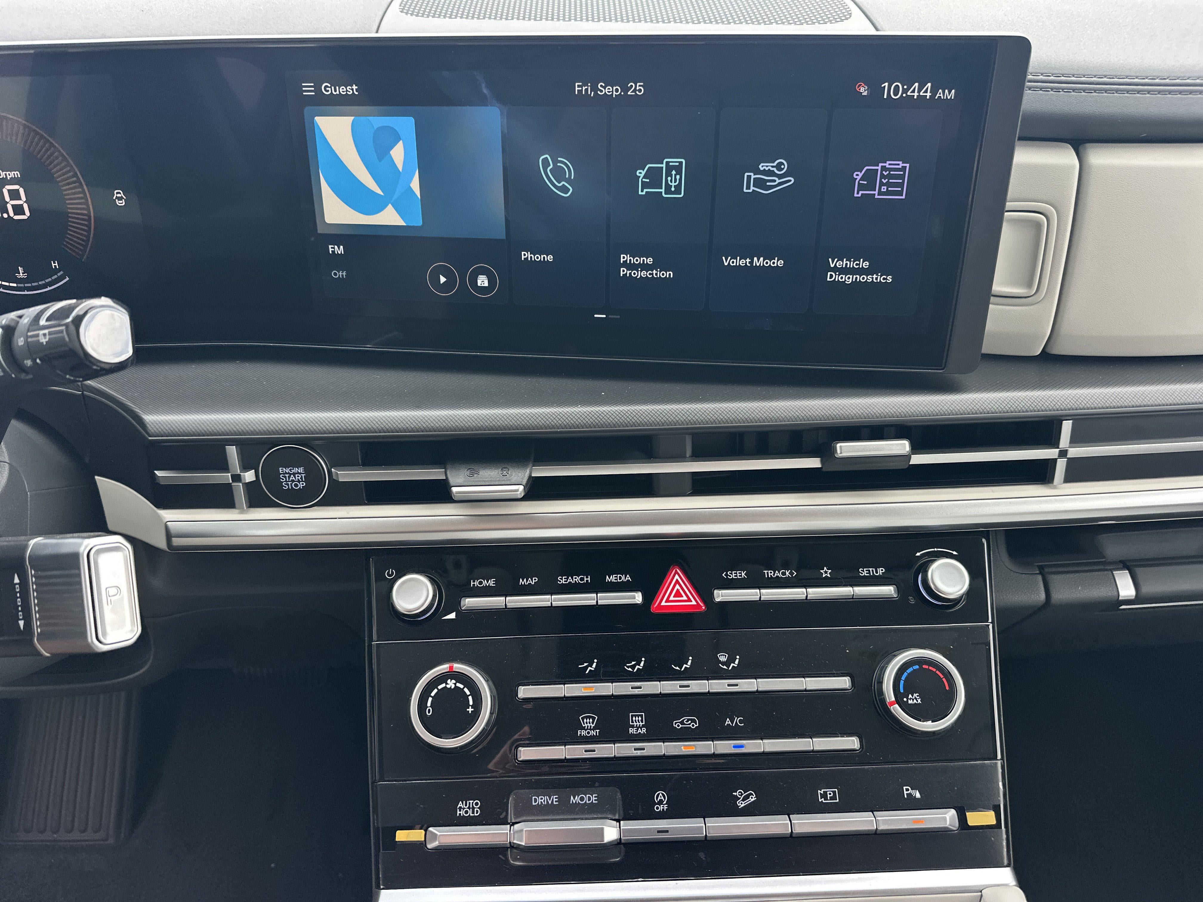 2027 Hyundai SANTA FE SE FWD