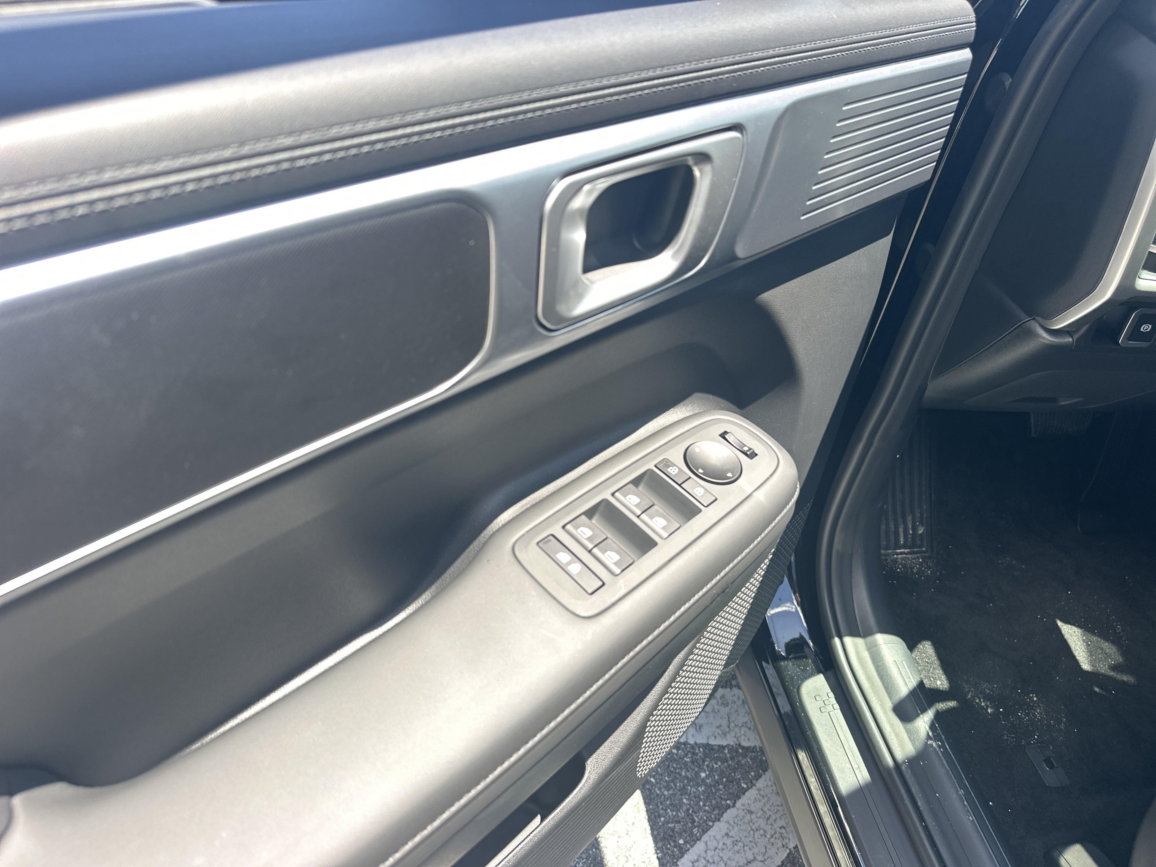 2027 Hyundai SANTA FE SEL FWD