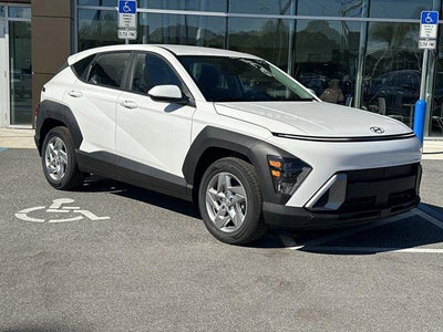 2026 Hyundai KONA SE FWD
