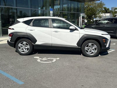 2026 Hyundai KONA SE FWD