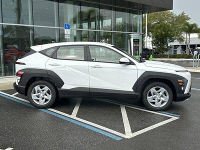 2026 Hyundai KONA SE FWD