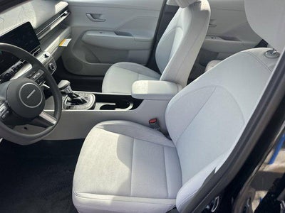 2026 Hyundai KONA SE FWD