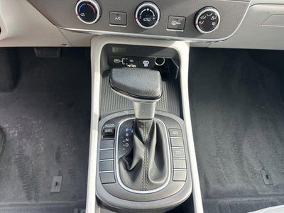 2026 Hyundai KONA SE FWD