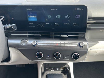 2026 Hyundai KONA SE FWD