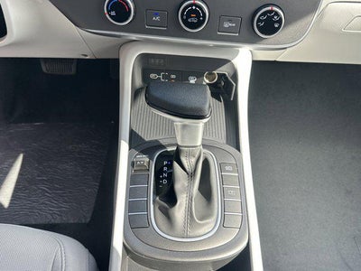 2026 Hyundai KONA SE FWD