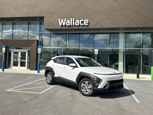 2027 Hyundai KONA SE FWD
