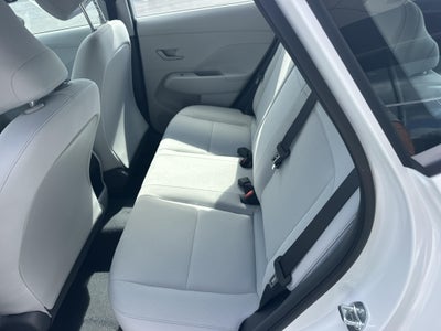 2027 Hyundai KONA SE FWD