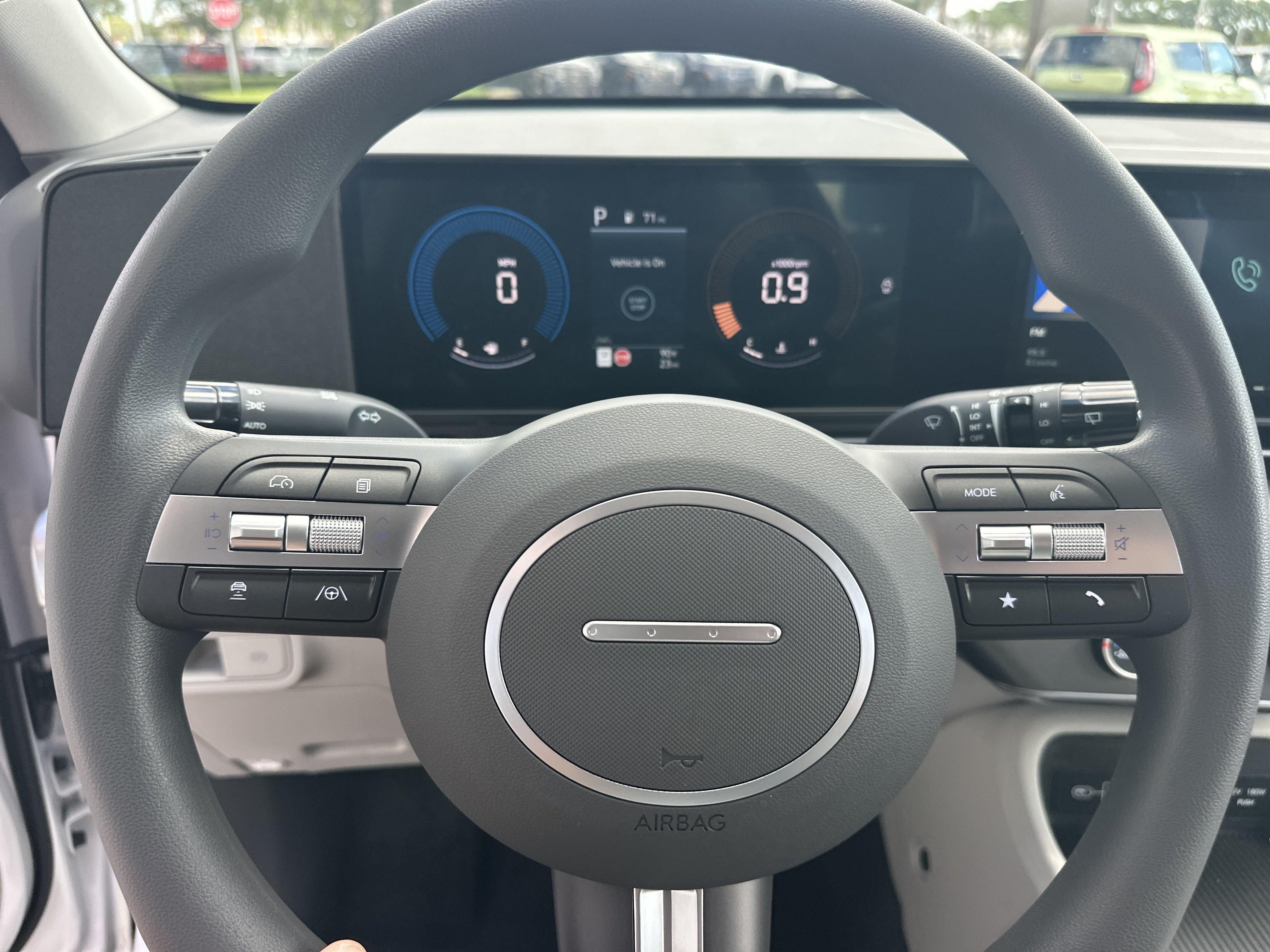 2027 Hyundai KONA SE FWD