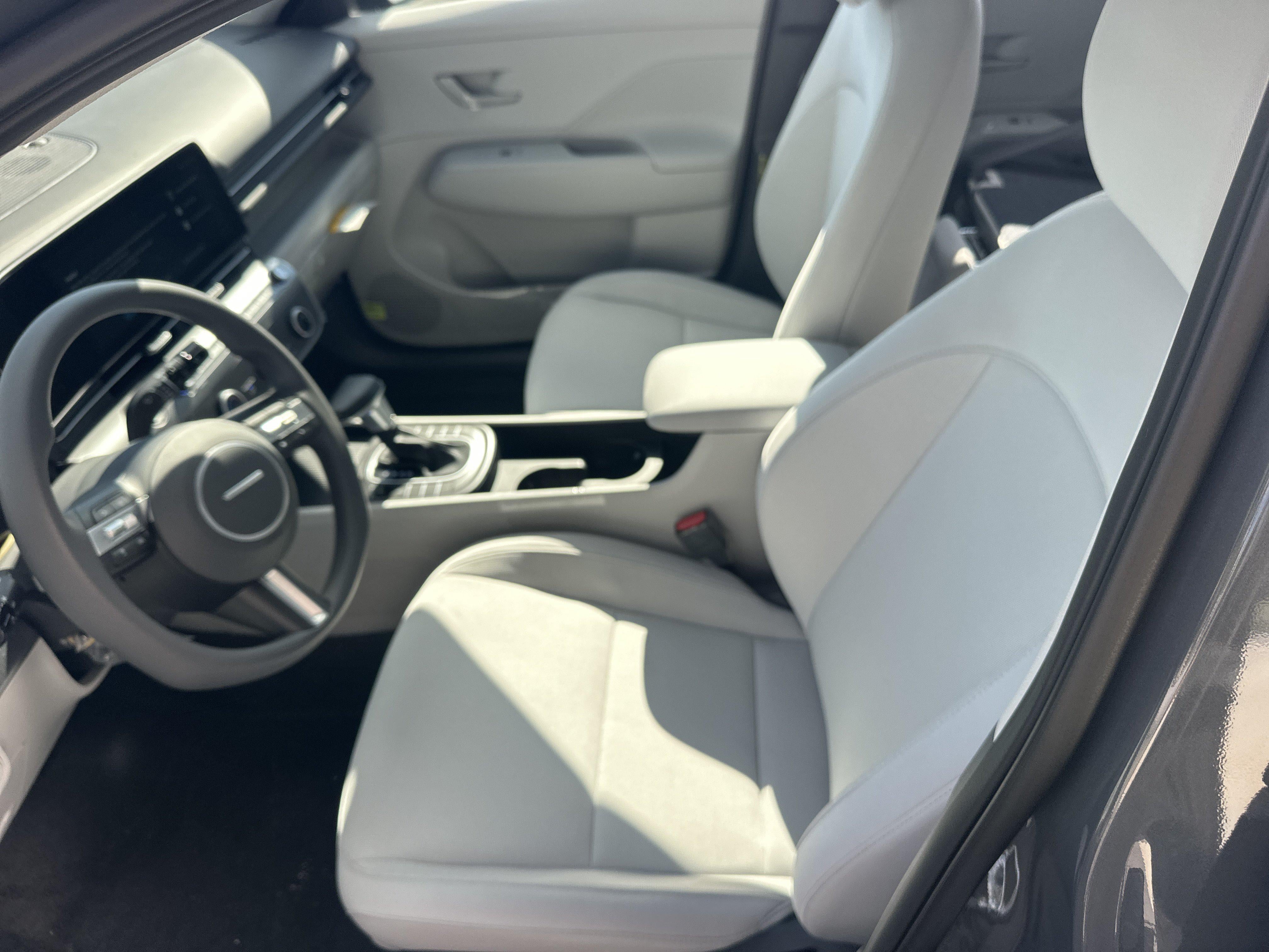 2027 Hyundai KONA SE AWD