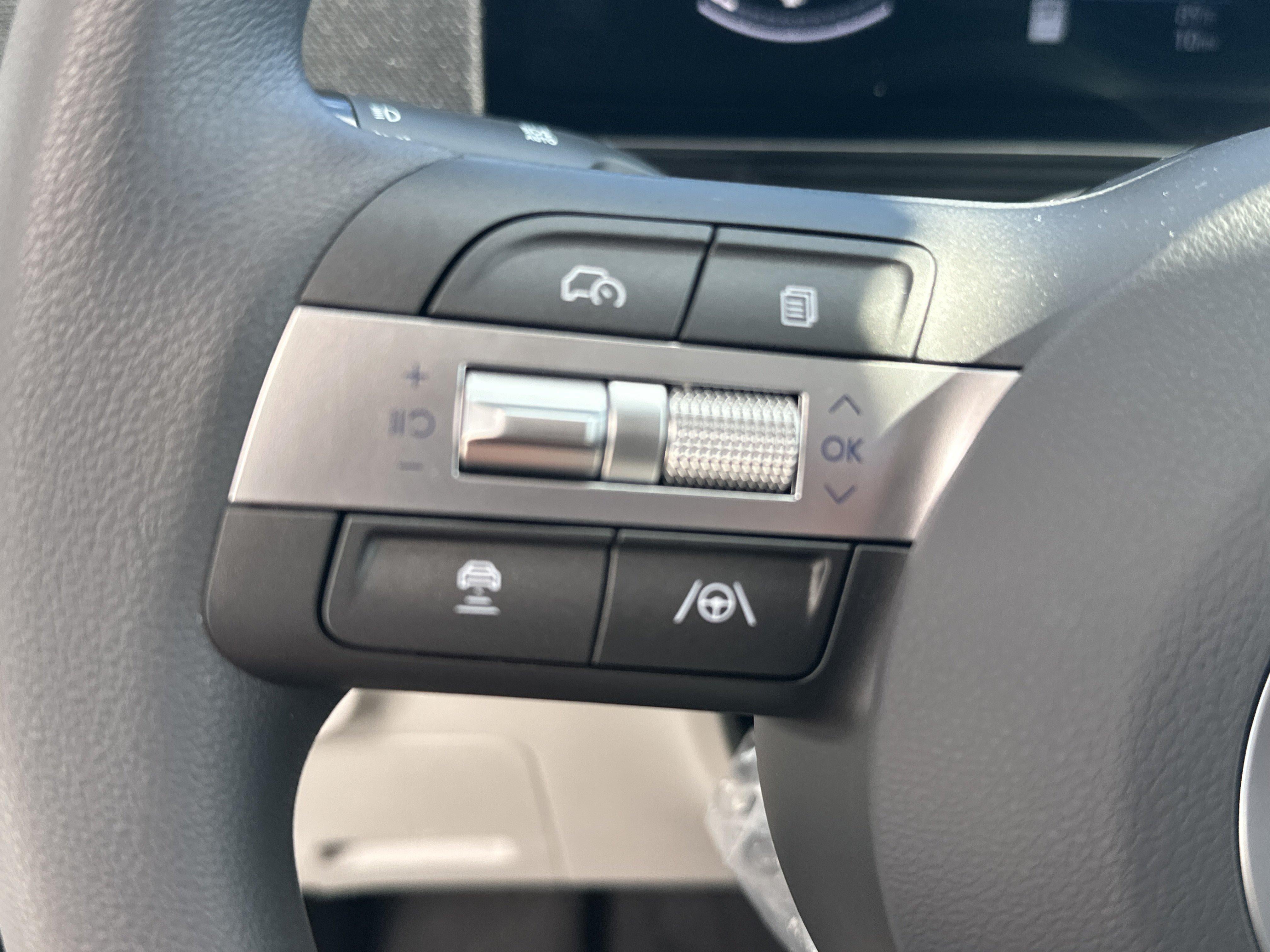 2027 Hyundai KONA SE AWD
