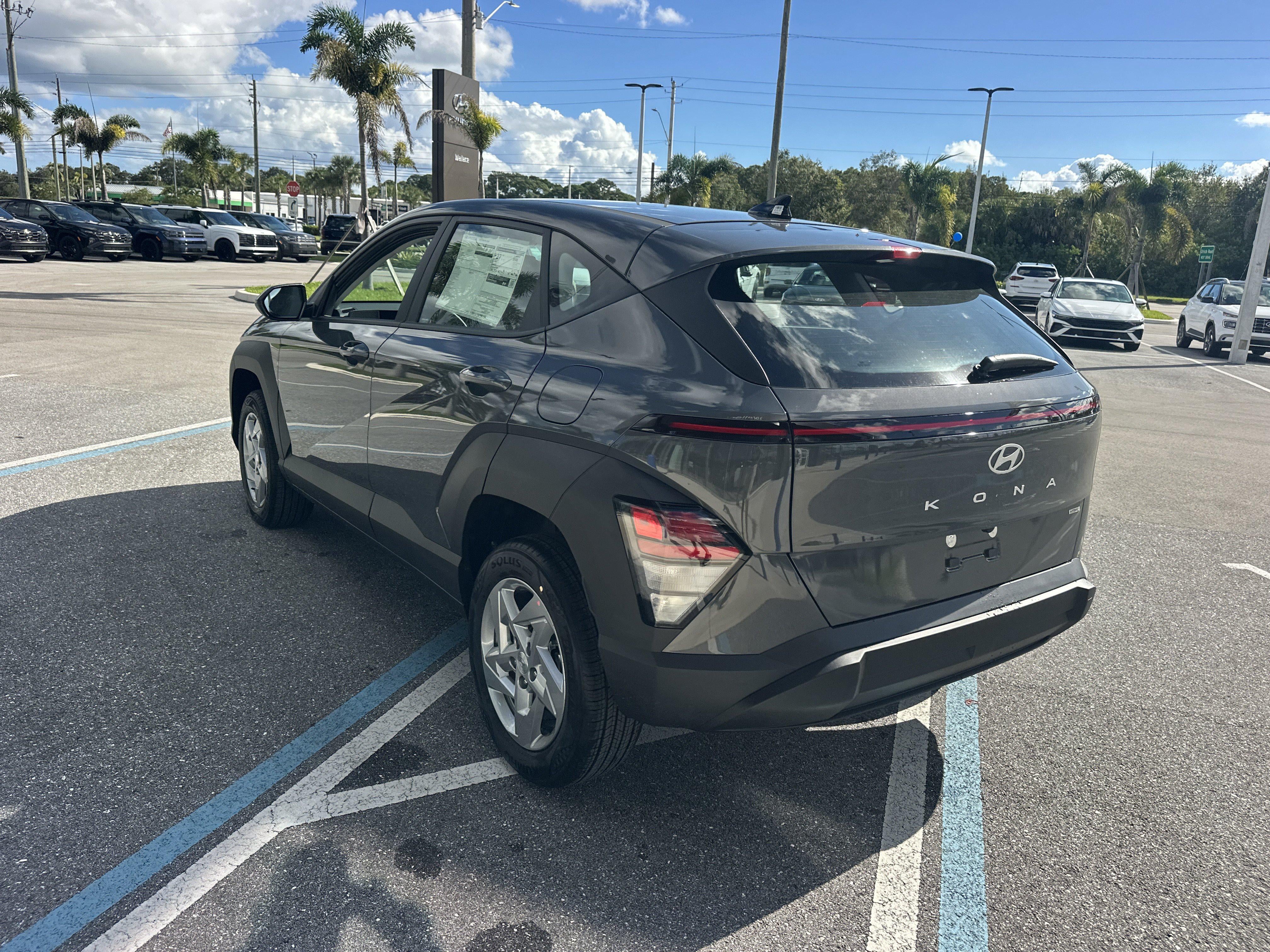 2027 Hyundai KONA SE AWD