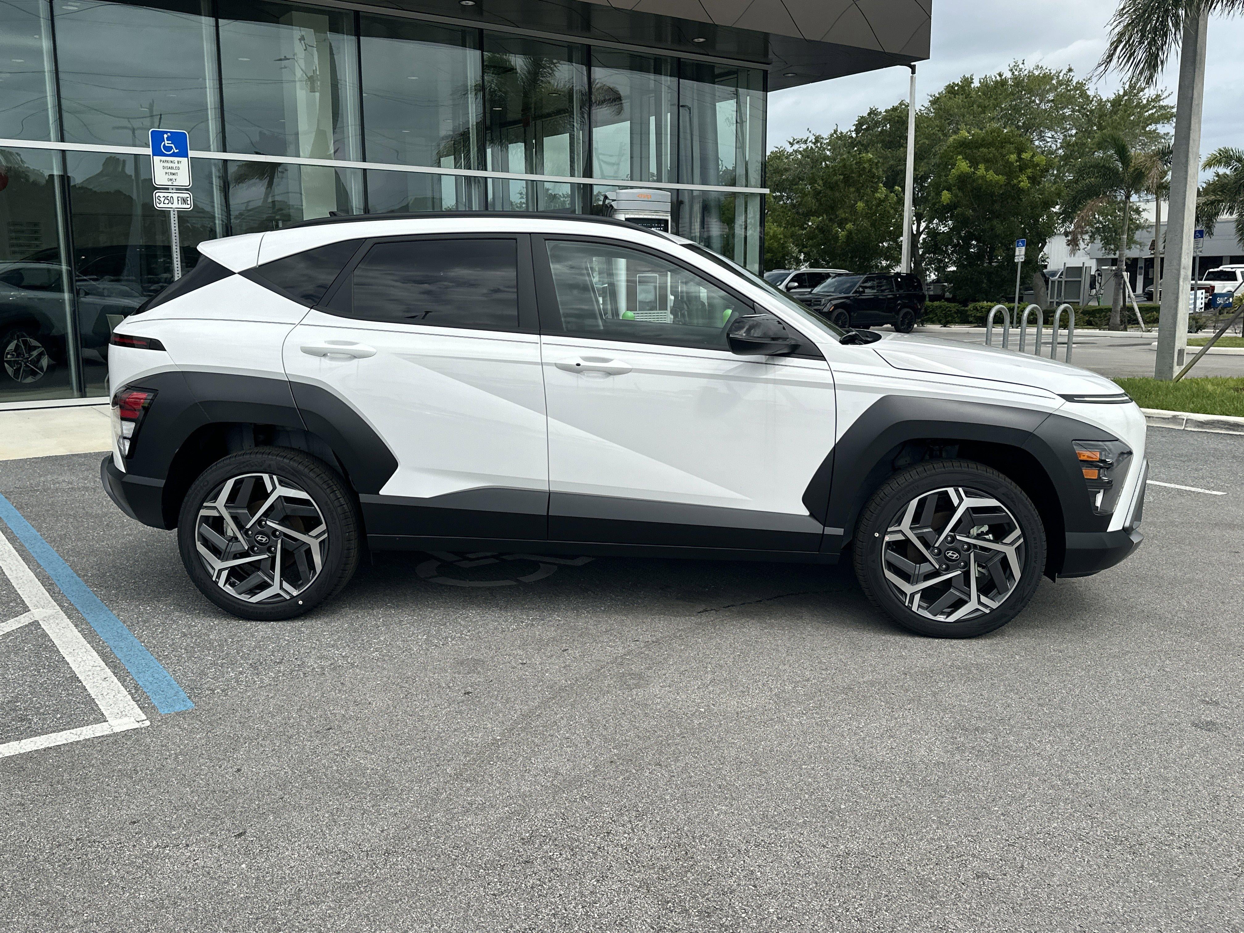 2026 Hyundai KONA SEL Premium AWD